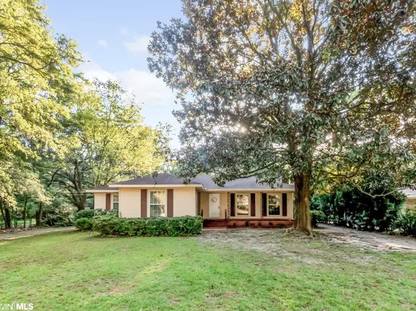 288 Summit Dr, Mobile, AL 36609