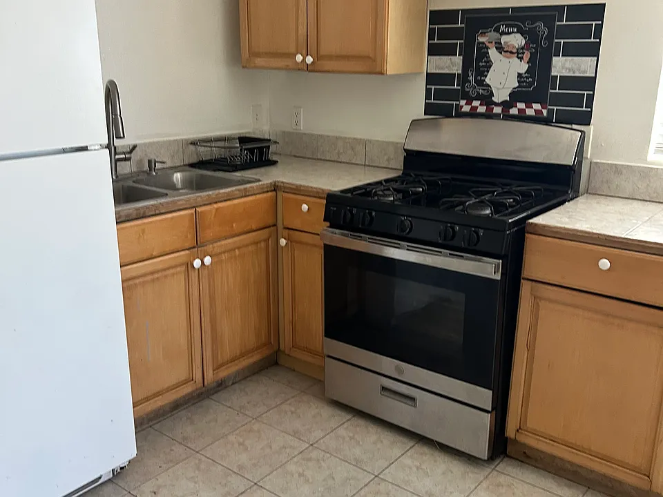 135 Monte Vista Ave #B