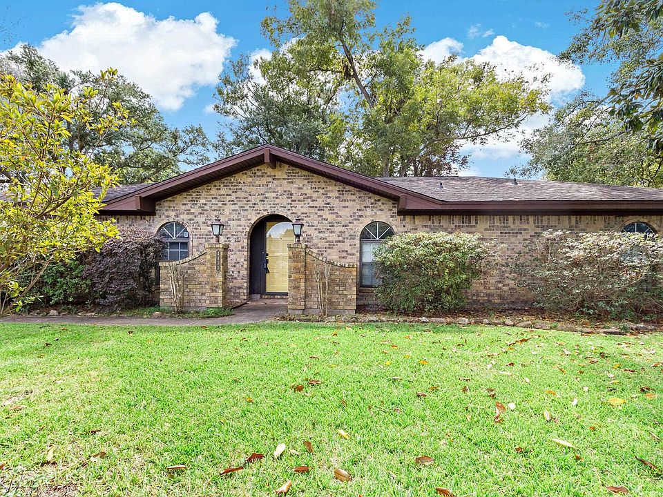 1st image of 4433 Gladys Ave