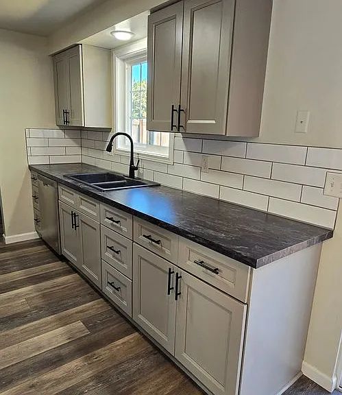 4485 Sean St — Photo 4