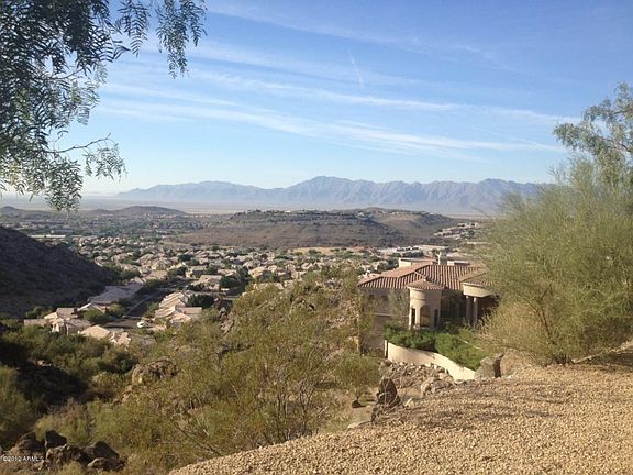3rd image of 1524 E Desert Willow Dr