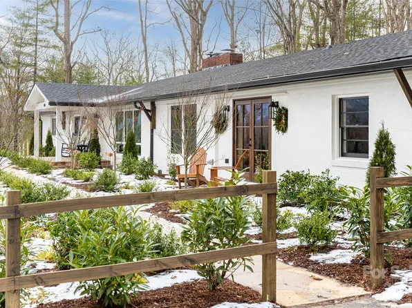 144 Dogwood Dr, Weaverville, NC 28787