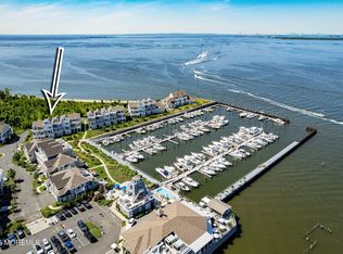 19 Lighthouse Point Rd #504, Highlands, NJ 07732