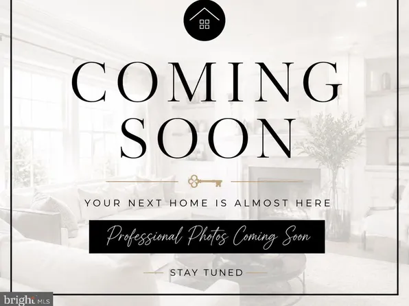 4800 Deanwood Dr, Capitol Heights, MD 20743