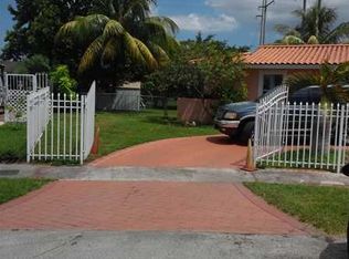 3815 SW 105th Ct, Miami, FL 33165