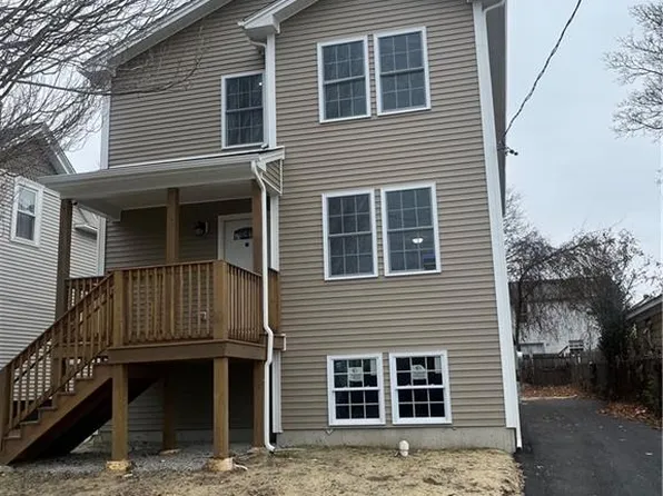 53 Lowell Ave, Providence, RI 02909