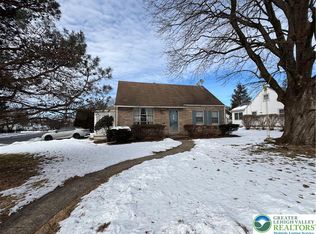 2677 W South St, Allentown, PA 18104