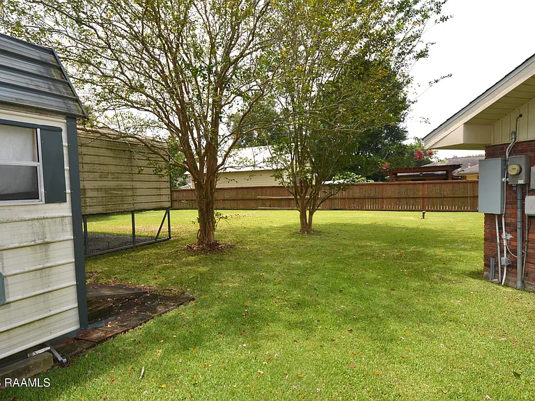 101 Boxwood Dr — Photo 20