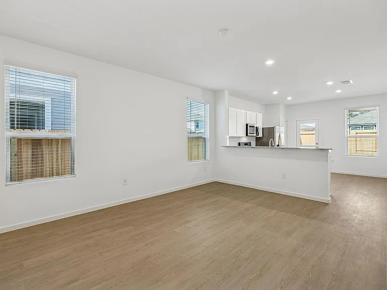 26414 Cedar Sedge Dr — Photo 3