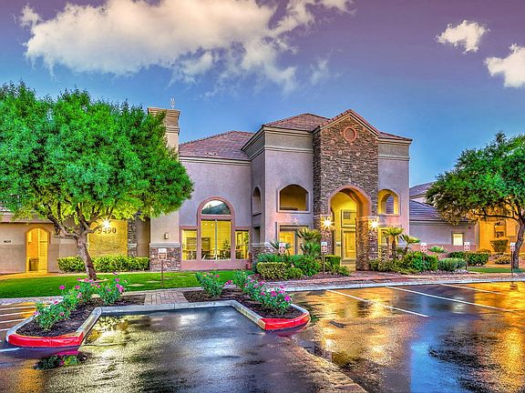 Copper Creek Apartments Las Vegas Clubhouse
