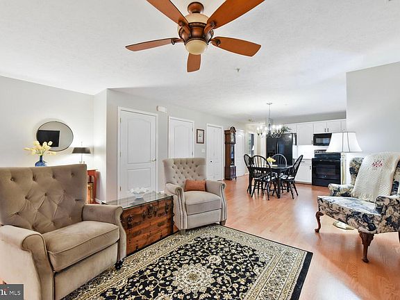 4th image of 12937 Little Hayden Cir