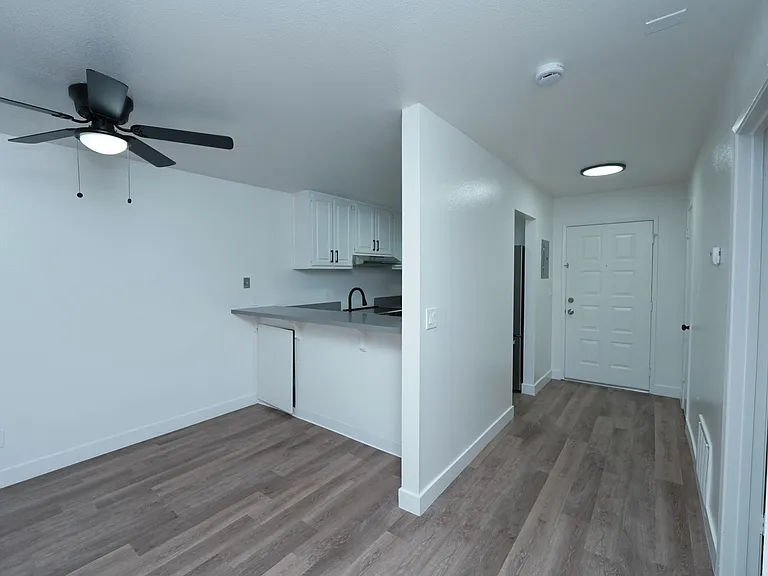 2763 Larkspur Ln — Photo 31