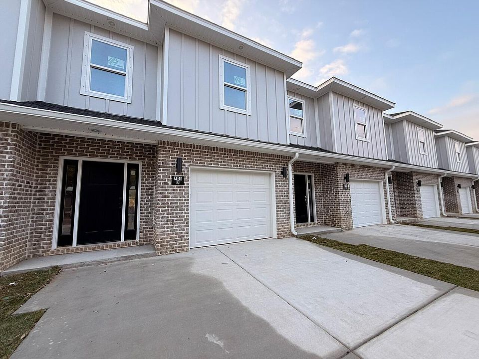 1st image of 704 Ferguson Dr #3