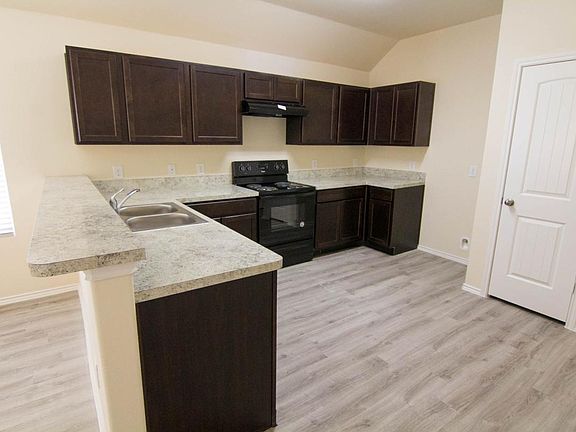 3rd image of 5310 Freshwater Way