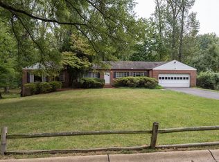 8601 Beech Tree Rd, Bethesda, MD 20817