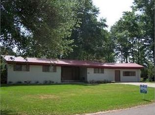 415 Wilson Dr, McComb, MS 39648