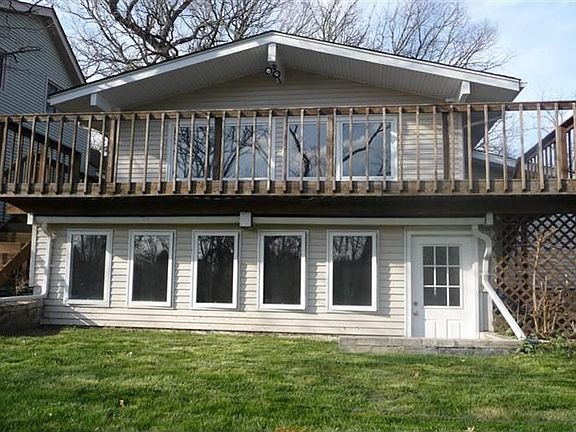 5th image of 2432 E Lake Shore Dr