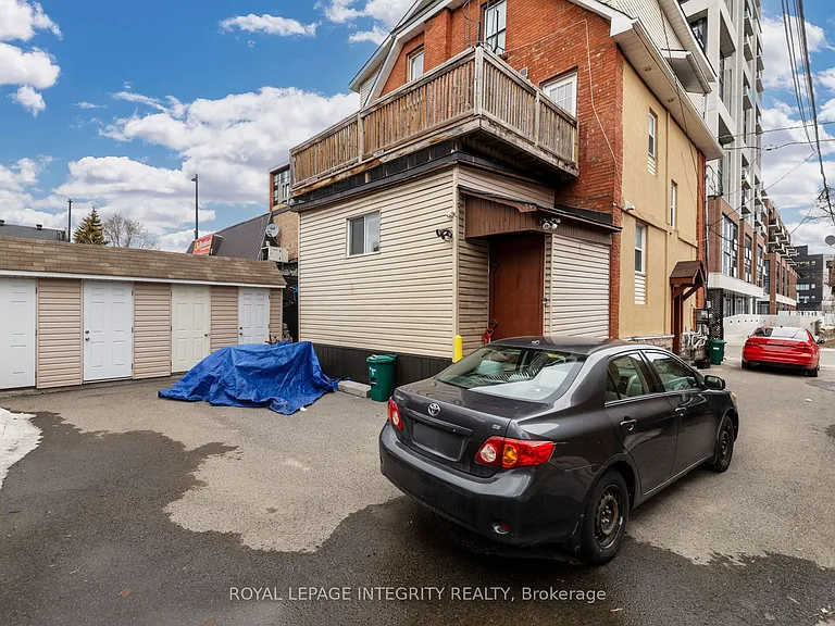 172 Cobourg St #2 — Photo 20