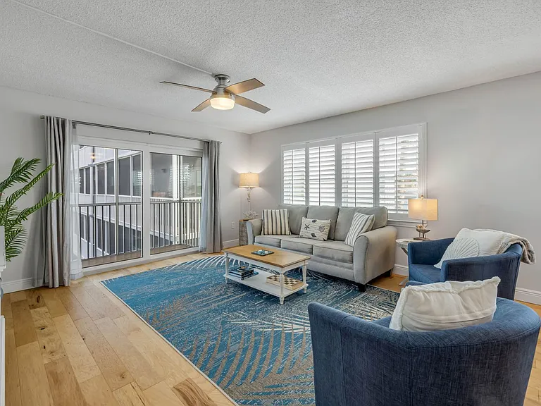 315 N Causeway C304 — Photo 17