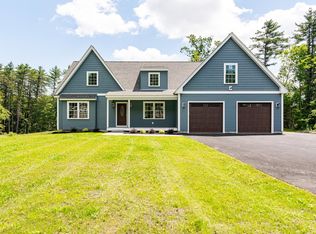 15 Pine St, Rollinsford, NH 03869