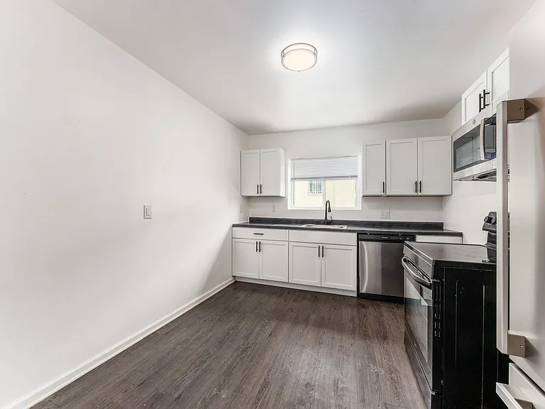 940 Shoemaker Ave #2 — Photo 23