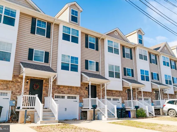 406 Old Elm St, Conshohocken, PA 19428