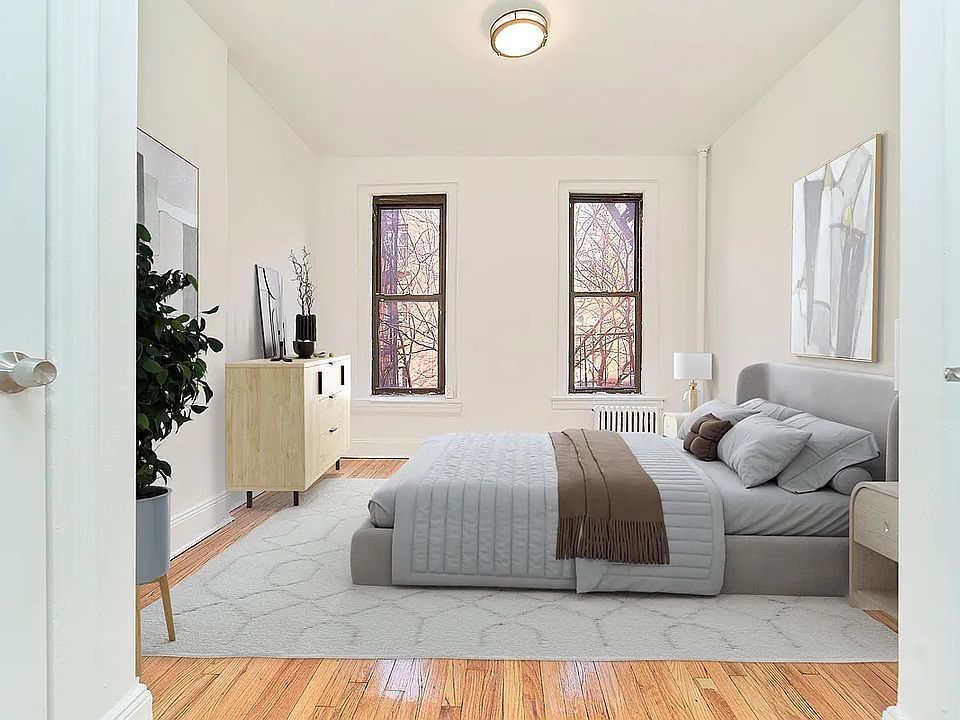 2nd image of 101 Mac Dougal St #4B