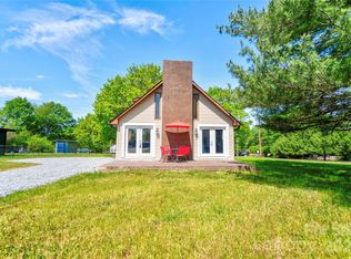 807 Orchard St, Shelby, NC 28152