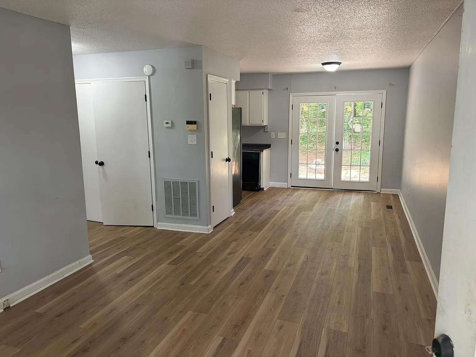 839 Barringer - A — Photo 4