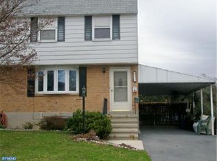 631 Centre St, Reading, PA 19605