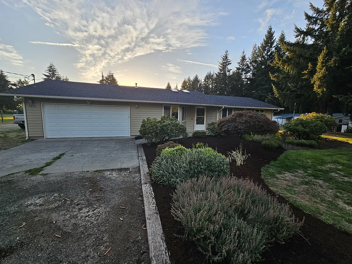 Front of home - 8425 Marie St SE