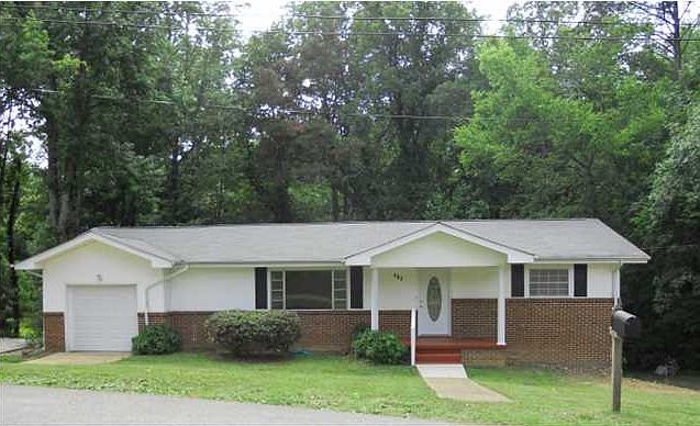 1st image of 818 Joyce Ln