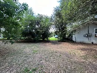 208 Tours St — Photo 36