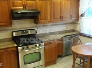 217 Fuller St, Brookline, MA 02446