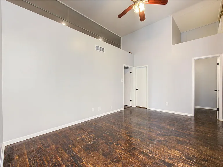 213 Tremont St #2 — Photo 15