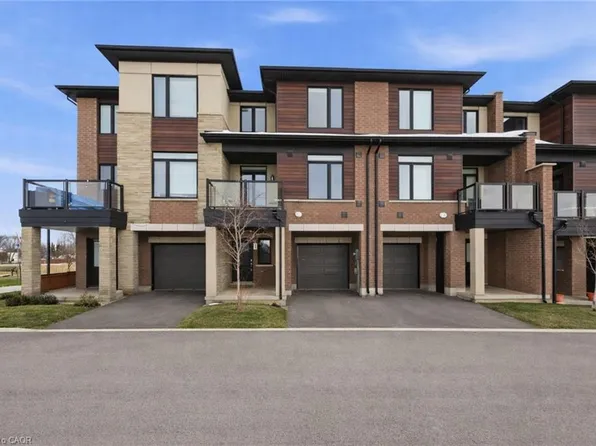 590 Service Rd #44, Stoney Creek, ON L8E 0K5