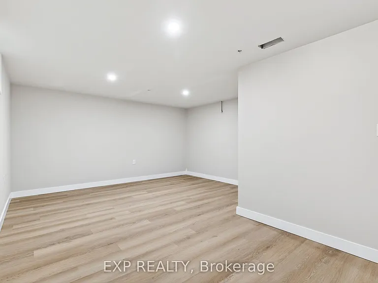 263 Anne St N #3 — Photo 11
