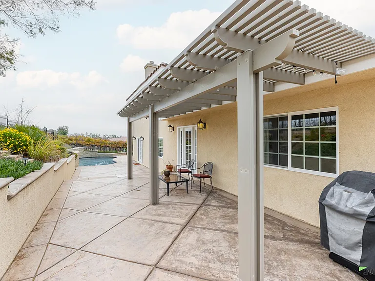 36615 E Benton Rd — Photo 22