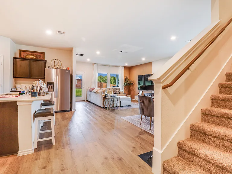 823 Coastline Way — Photo 19