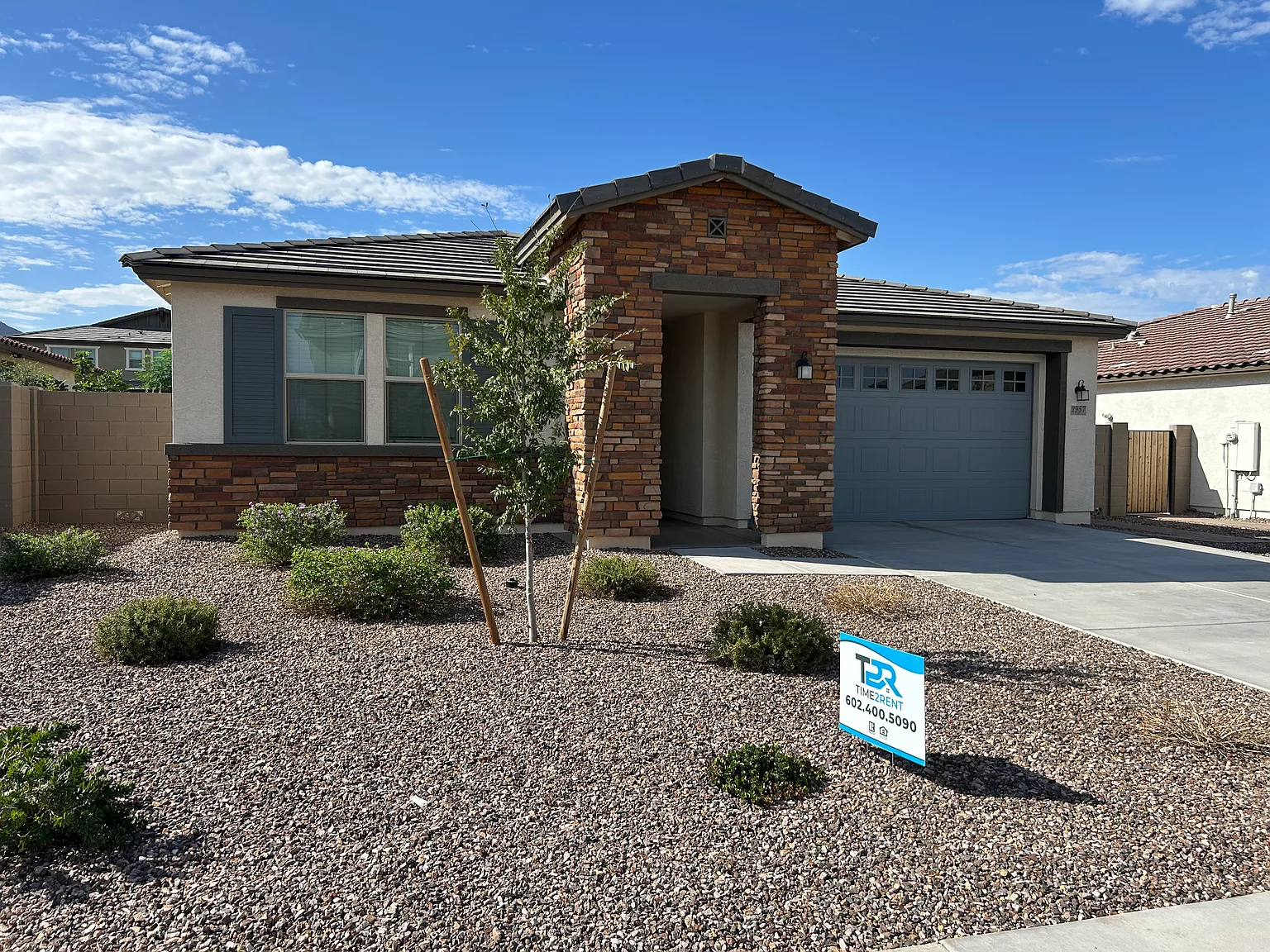 4 bed, 2.0 bath, 2129 sqft, $2,695 — Photo 2