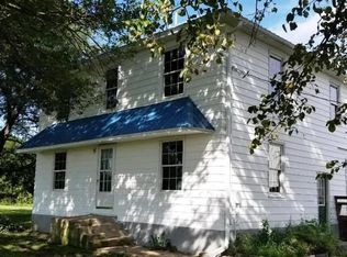 6718 18th Ave, Van Horne, IA 52346