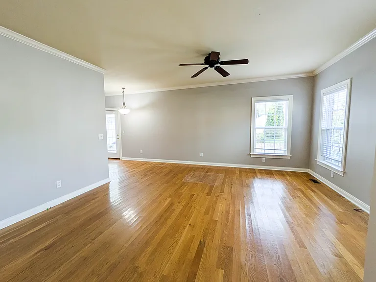102 Park St — Photo 25