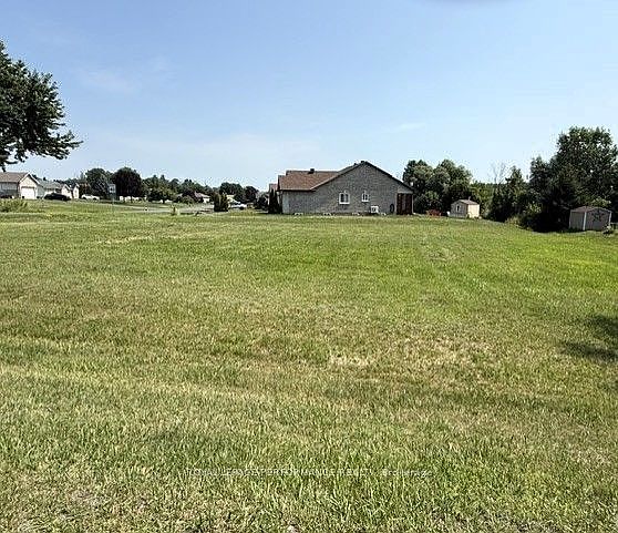 1st image of 2 Moss Dr