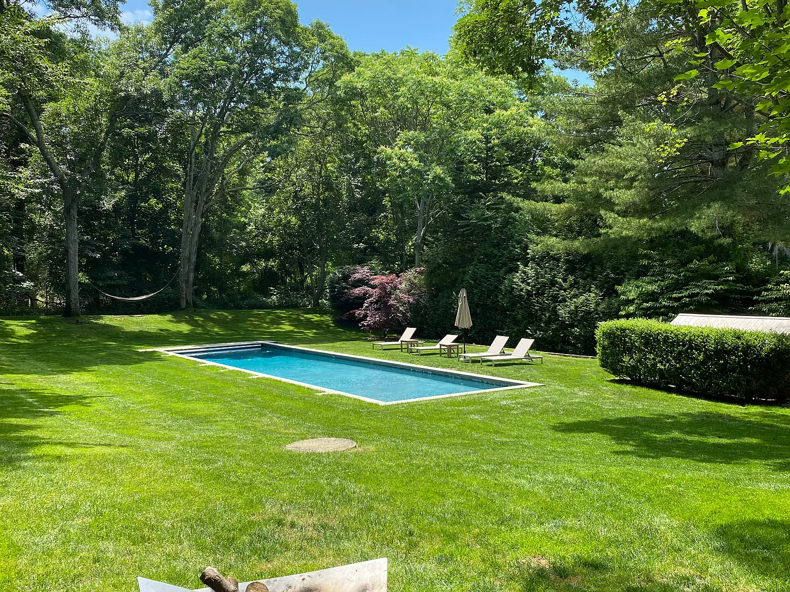 130 Accabonac Road — Photo 4