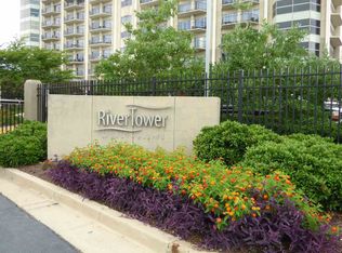 655 Riverside Dr #PENTHOUSE 1405, Memphis, TN 38103