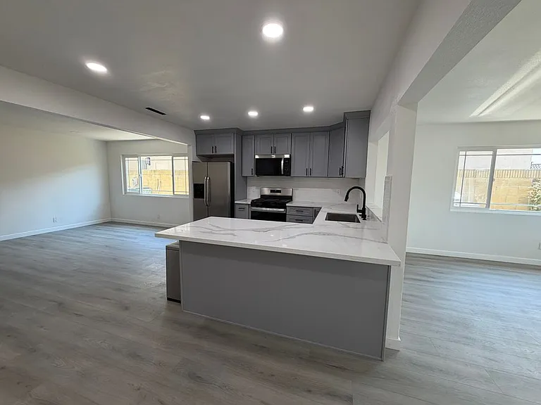 2512 W Fulcrum Pl — Photo 15