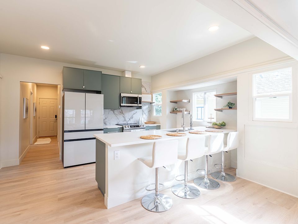 Fully equipped kitchen with personal storage pantry for each tenant