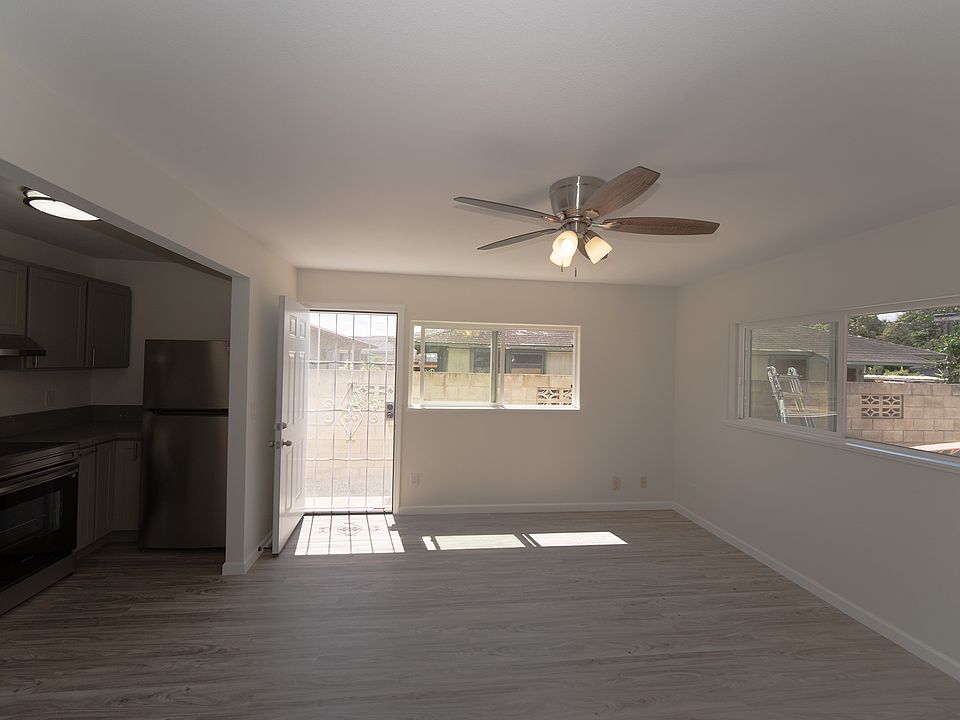 1st image of 98-179 Kauhihau Pl #2