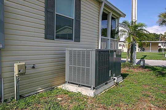4th image of 36130 Citrus Blvd