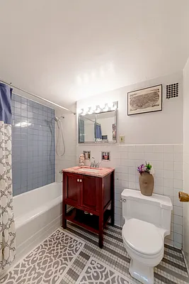 Sold by Pergolotti Realty | media 5